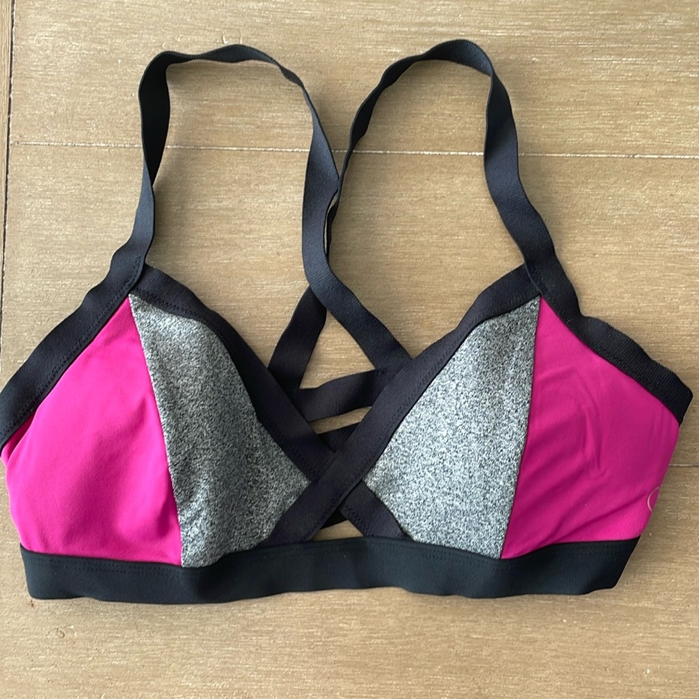 Camis swim top size small